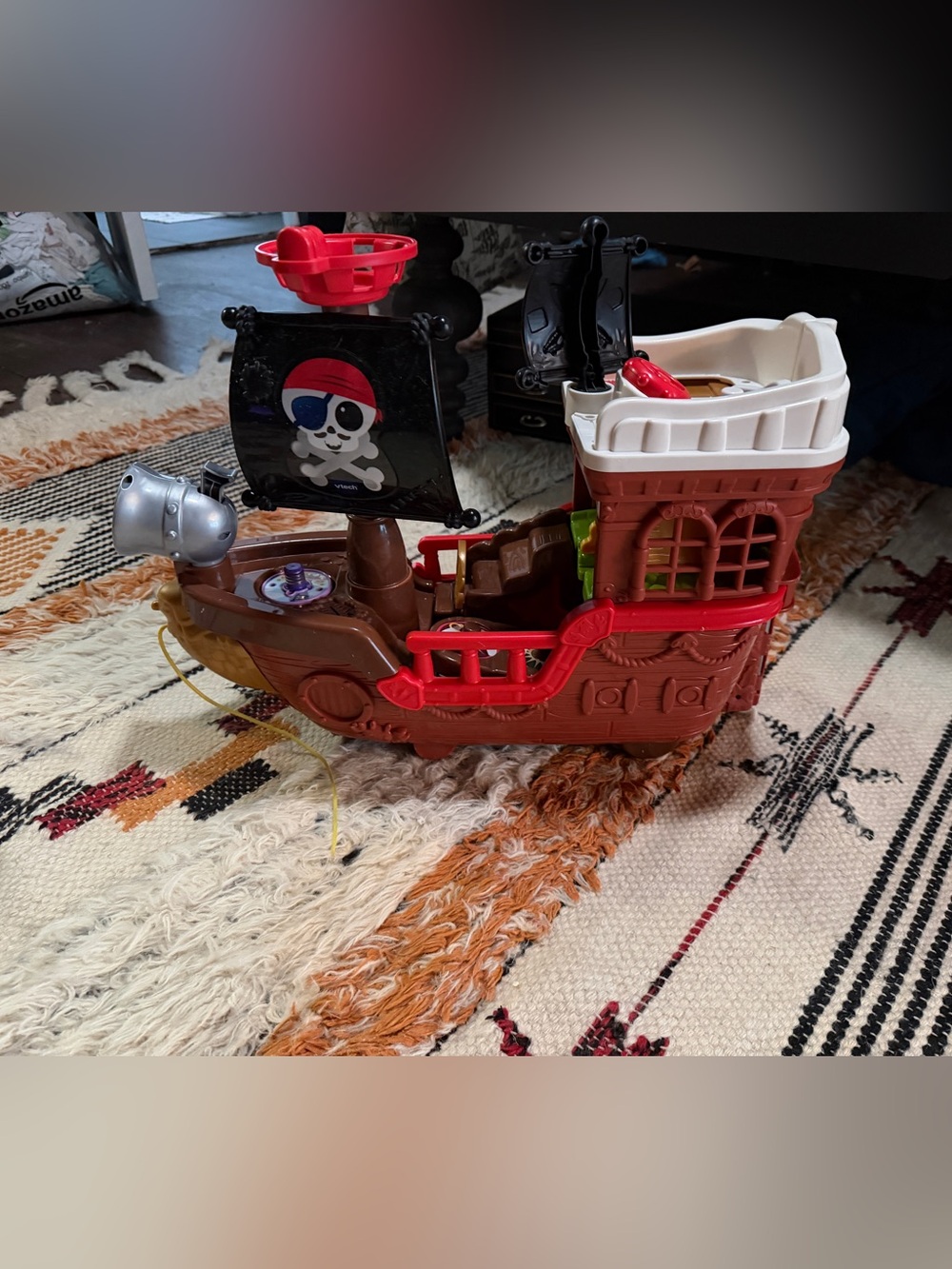 V-Tech treasure seeker pirate ship